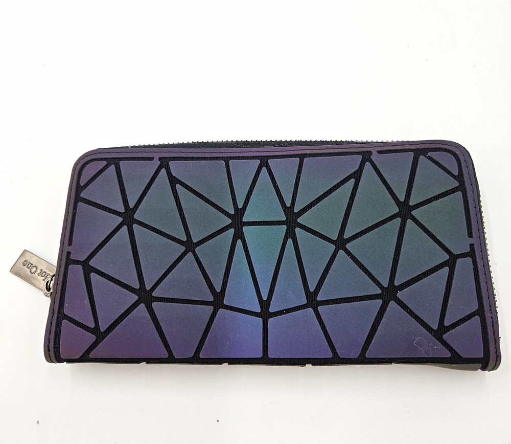 Hit One Geometric Holographic Irridescent Zip Around Clutch Wallet Origami Rave